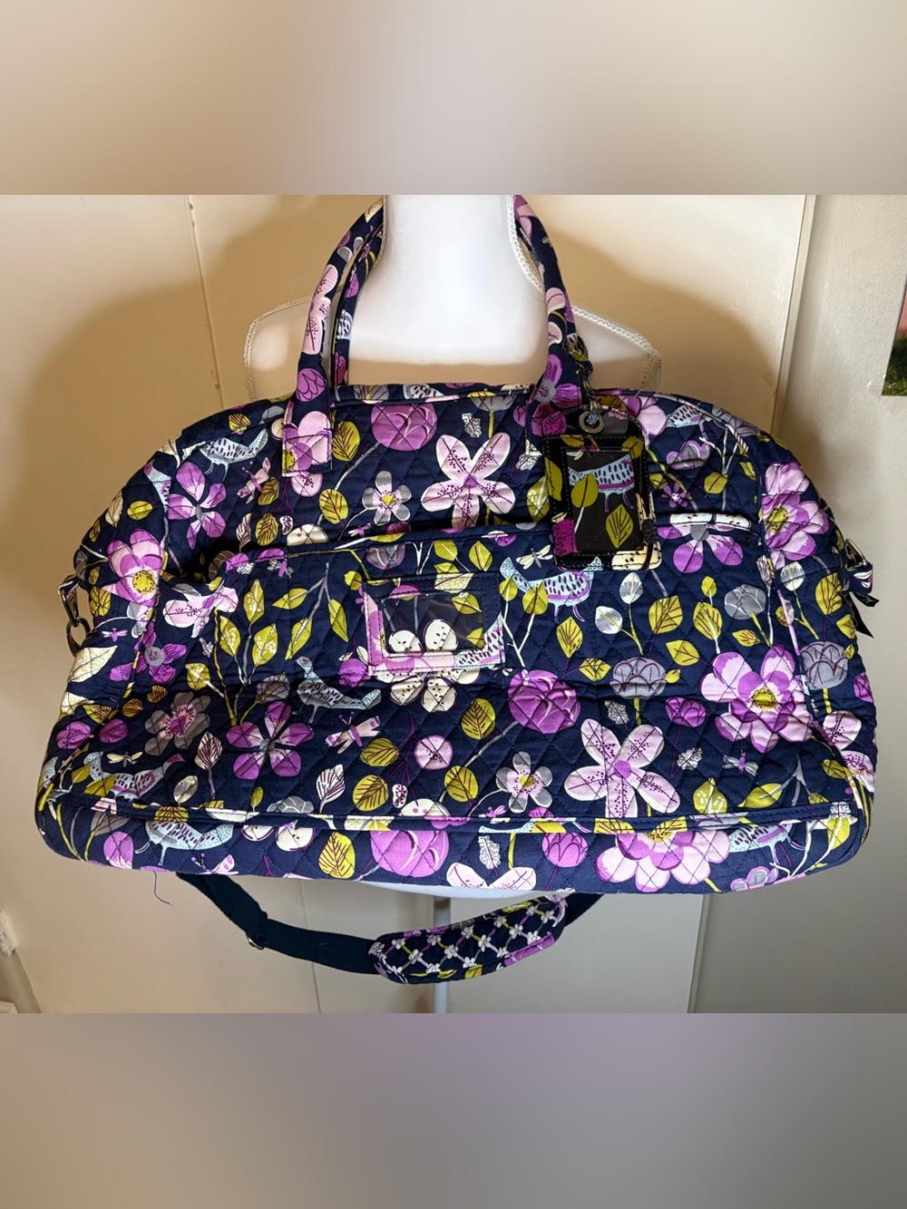 Vera Bradley Getaway Travel Bag In Retired Floral Nightingale, Magnetic Flap EUC